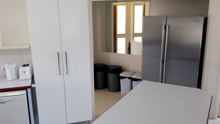 Kichen, side by side refrigerator